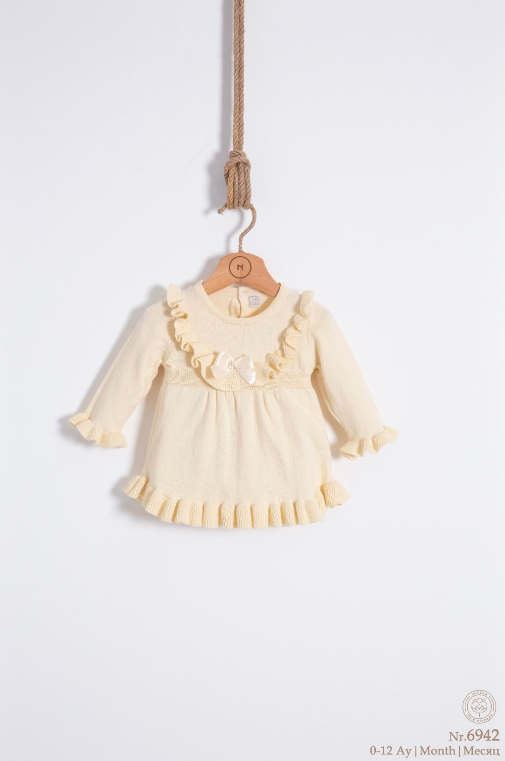 knitted dress ruffles